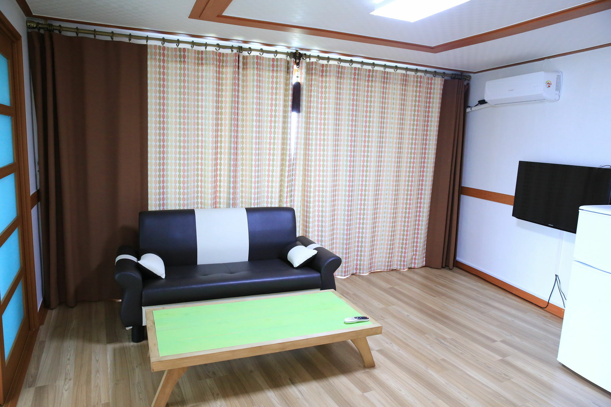 Dream & Green Pension Yerye-dong Екстер'єр фото